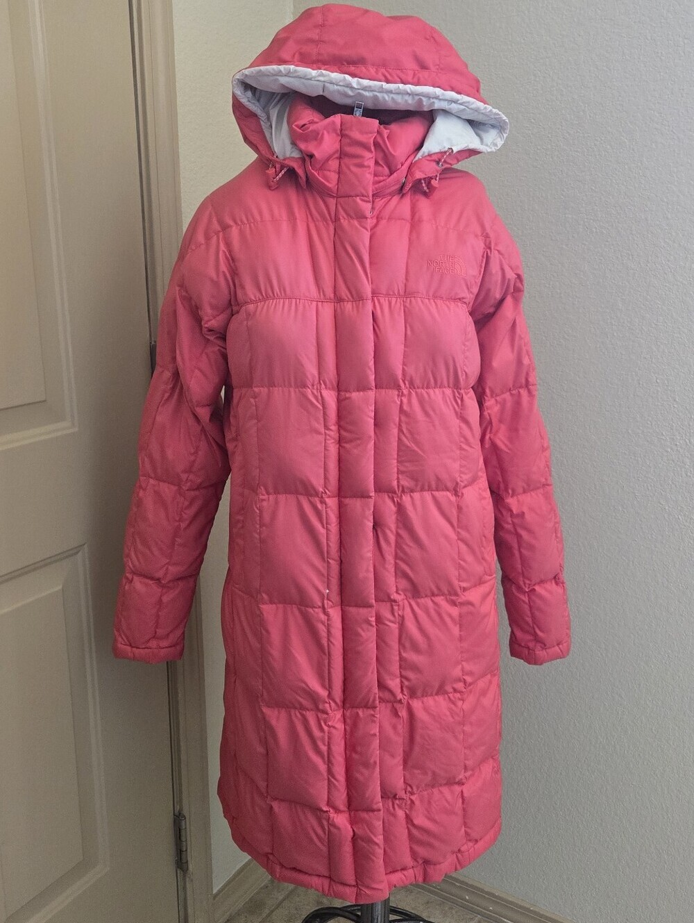 The North Face Pink Parka hooded M Down Puffer Coat